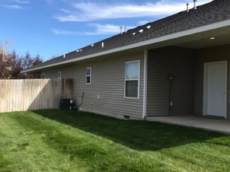 375 Aspenwood Dr — Photo 11