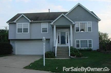 1st image of 5501 N Leawood Ct