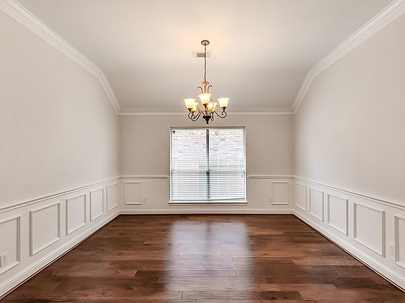 4th image of 2905 Portulaca Dr