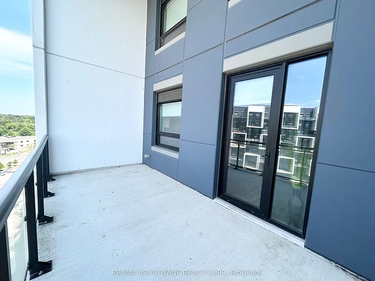 460A Belmont Ave W #1008 — Photo 16