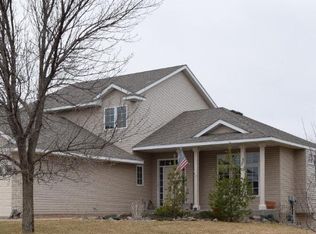 2370 Ponds Way, Shakopee, MN 55379