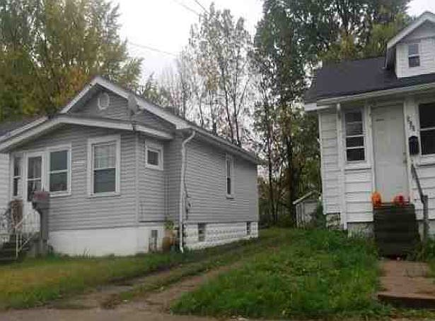 2nd image of 936 Cole Ave