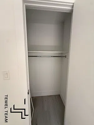 Bedroom, photo 6