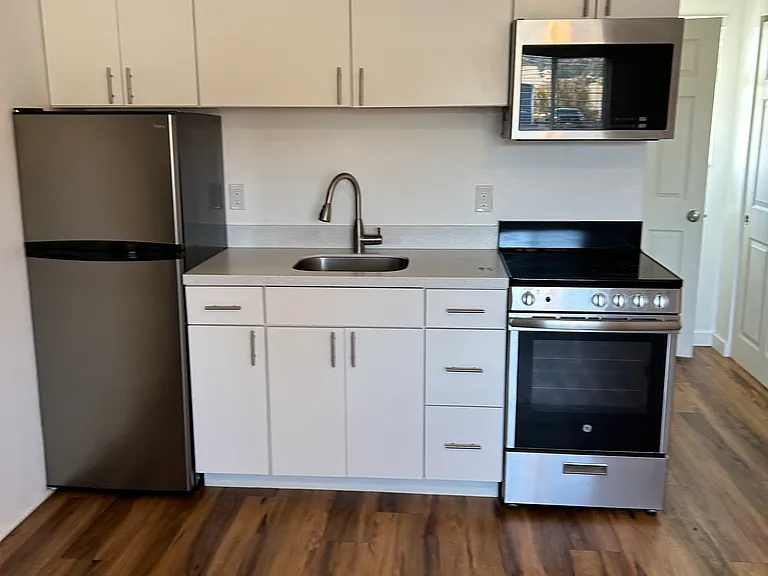 1201 E Main St #129 — Photo 7