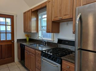 18 Chapel St, Quincy, MA 02169