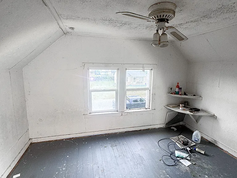 612 Neubert Ave — Photo 27