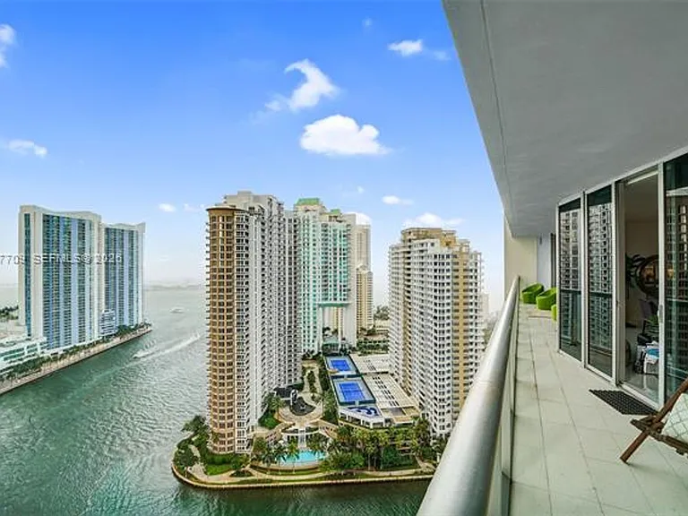 495 Brickell Ave #CU-2804 — Photo 16