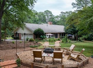 205 Lakewood Dr, Carrollton, GA 30117