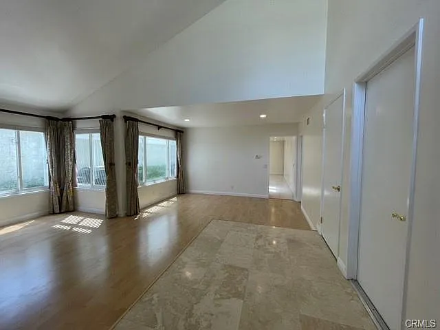 3 Almond Tree Ln — Photo 3