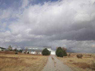 305 Dinkle Rd, Edgewood, NM 87015