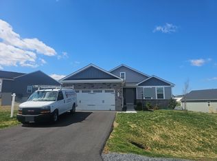 263 Hydro Rd, Inwood, WV