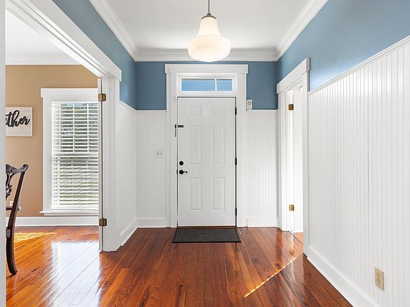 3rd image of 6023 Pickwick Rd