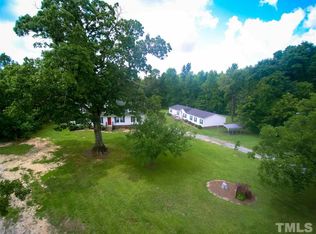 3655 Old School Rd, Four Oaks, NC 27524