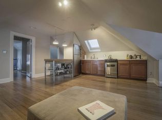 829 Laurel Ave, Saint Paul, MN 55104