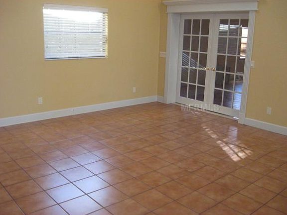 2nd image of 645 Lake Agnes Dr