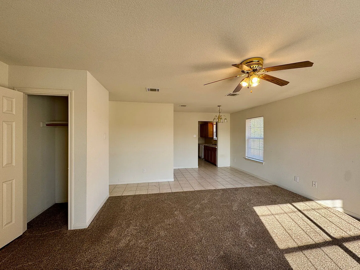 Duplex — Photo 3