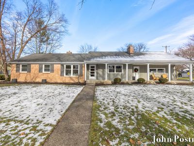 1935 Menominee Dr SE, Grand Rapids, MI, 49506