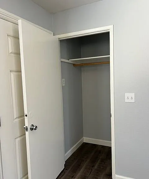 155 N Bitterbush St #B — Photo 17