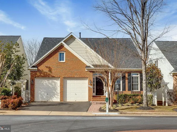 6064 Dunnbrook Ter, Haymarket, VA 20169