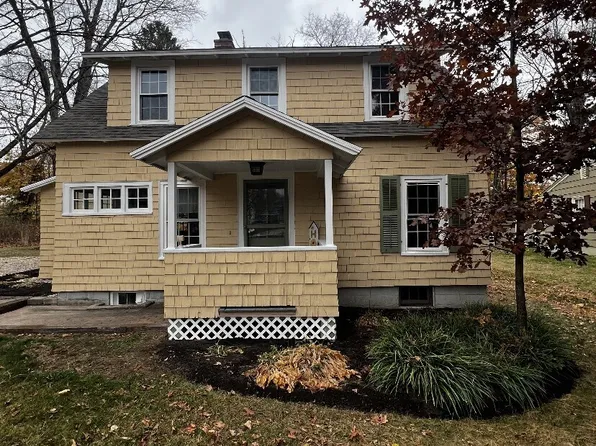 140 West Main Street, North Canaan, CT 06018