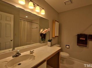 497 Summerwalk Cir, Chapel Hill, NC 27517