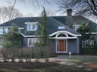 54 Hilltop Rd, Brookline, MA 02467