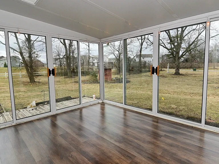 3775 E Thompson Rd — Photo 40