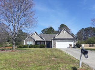 611 Sleeping Meadow Ln, Bethlehem, GA 30620