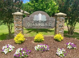 3 Woodridge Dr #NO3, Wetumpka, AL 36092