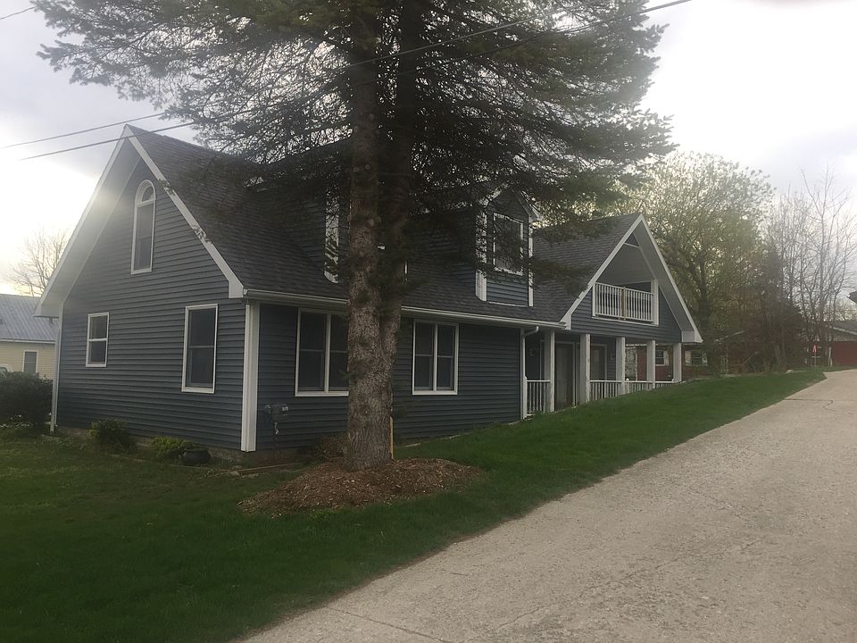 1st image of 415 Lakeview St