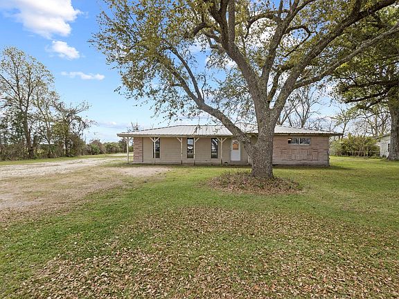 2nd image of 19961 Englin Rd