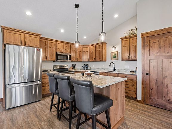 2nd image of 184 Steelhead Dr