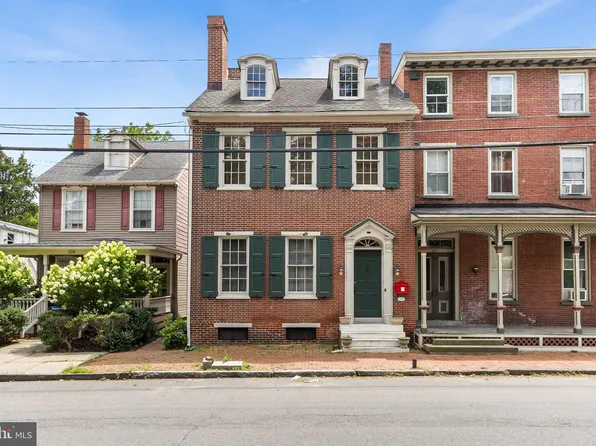 104 Garden St, Mount Holly, NJ 08060