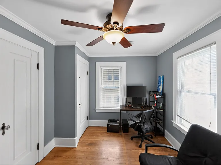 151 Wolcott Ave — Photo 24
