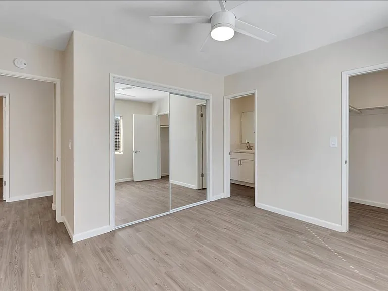 Brookside Apartments — Photo 48