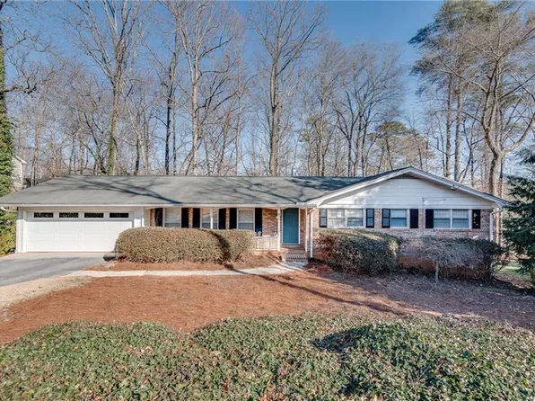 1435 Cedarhurst Dr, Atlanta, GA 30338