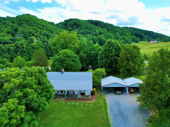 26312 Pewter Ln, Abingdon, VA 24211
