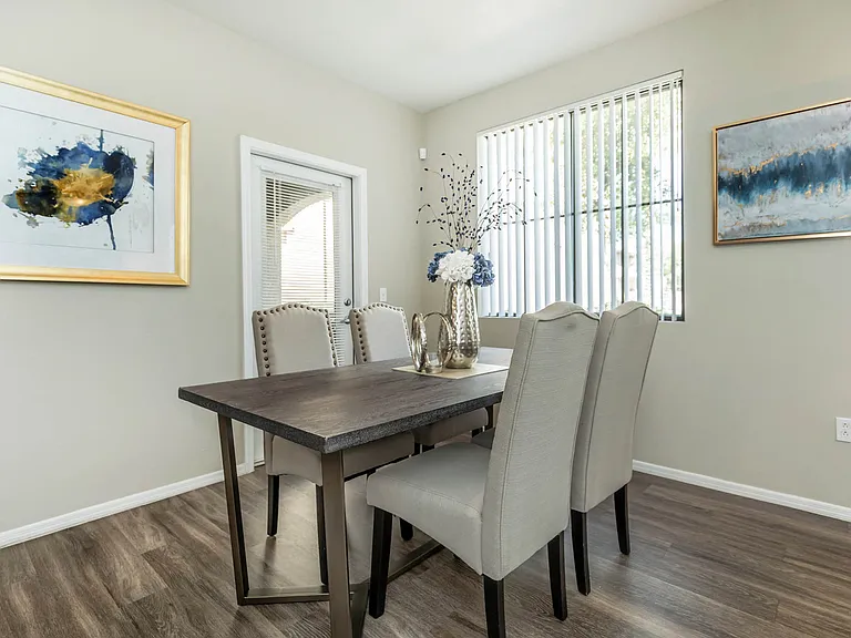 2c2 1140 SQFT 2 Bed 2 Bath