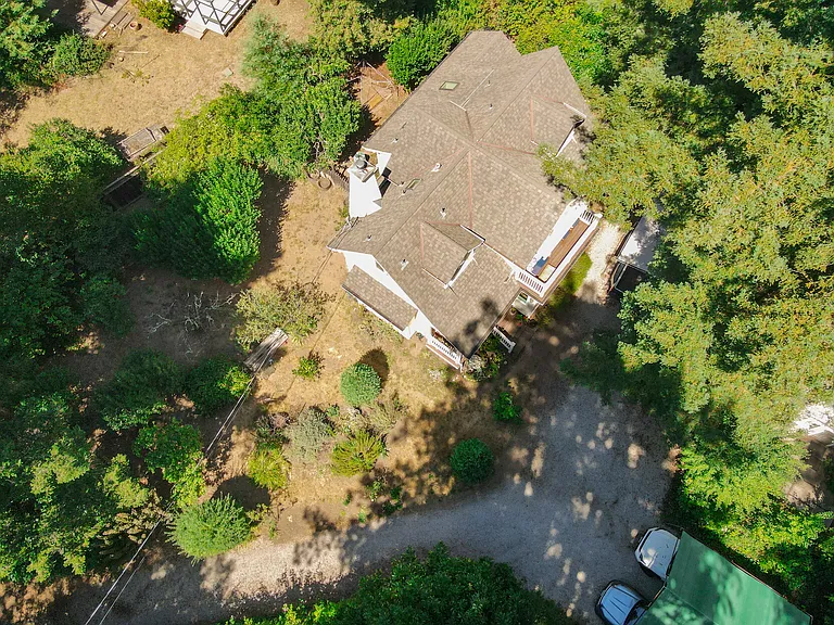 10020 Riverside Dr — Photo 3
