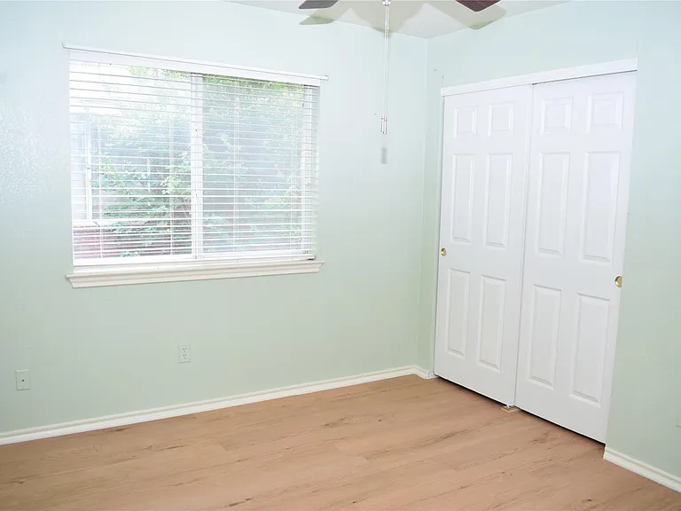 2418 Willow Way — Photo 20