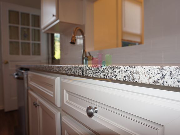 2nd image of 272 Dahlgren Pl #1