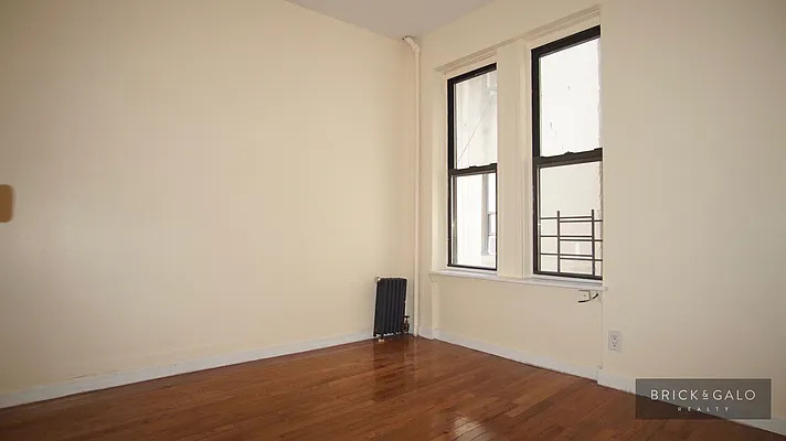 Rented by BRICK & GALO REALTY CORP | media 8