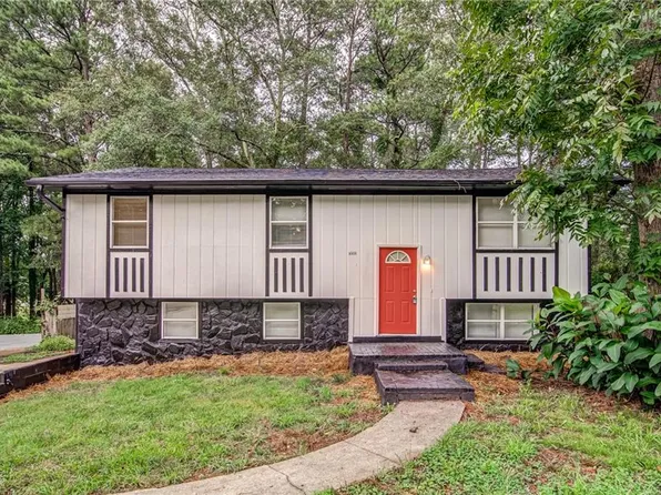 1668 Freedom Valley, Decatur, GA 30032