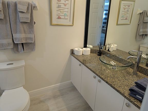 4th image of 5958 Sand Wedge Ln Unit 508