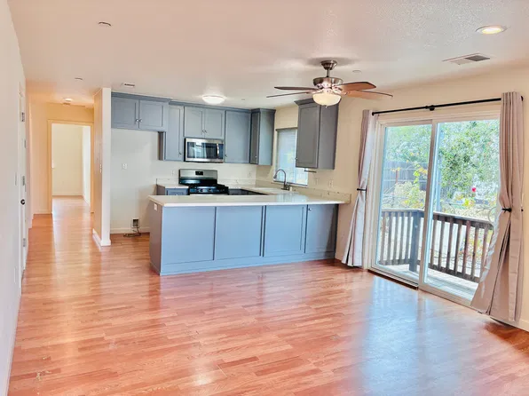 331 W Broadway St, Dixon, CA 95620