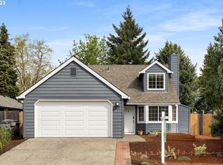 9247 SW Martha St, Tigard, OR 97224
