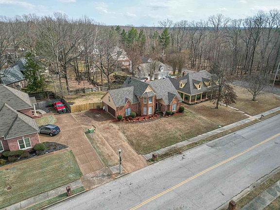 4th image of 2630 Davies Plantation Rd