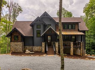 170 Lodge Woods Trl, Banner Elk, NC 28604