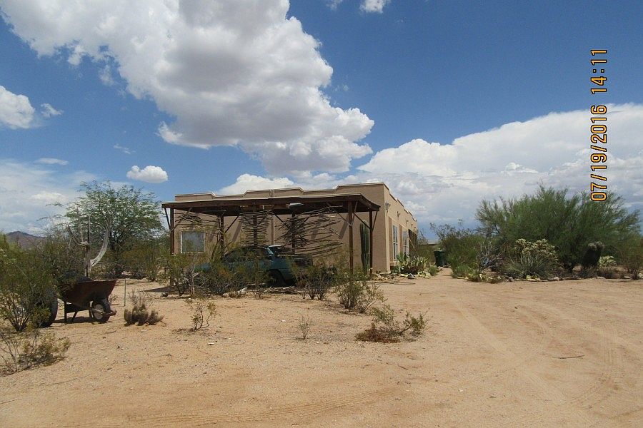 2nd image of 12494 W Mile Wide Rd
