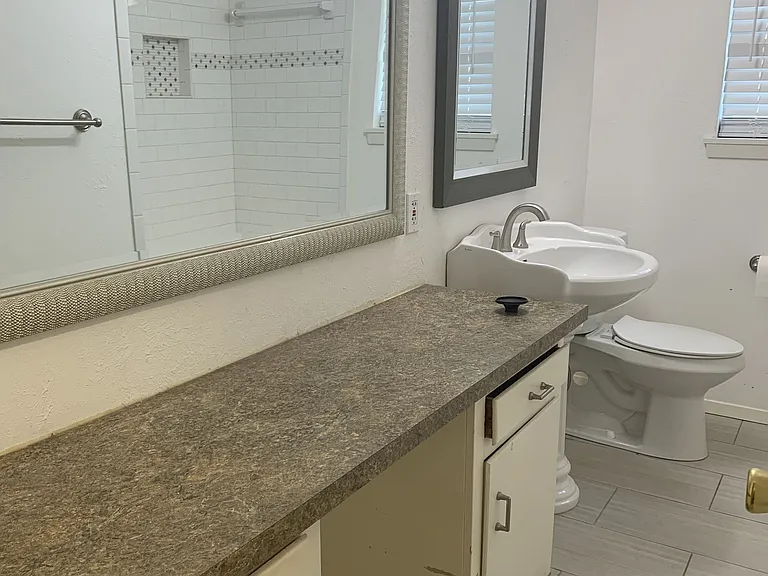 3412 Martin Lydon Avenue — Photo 15